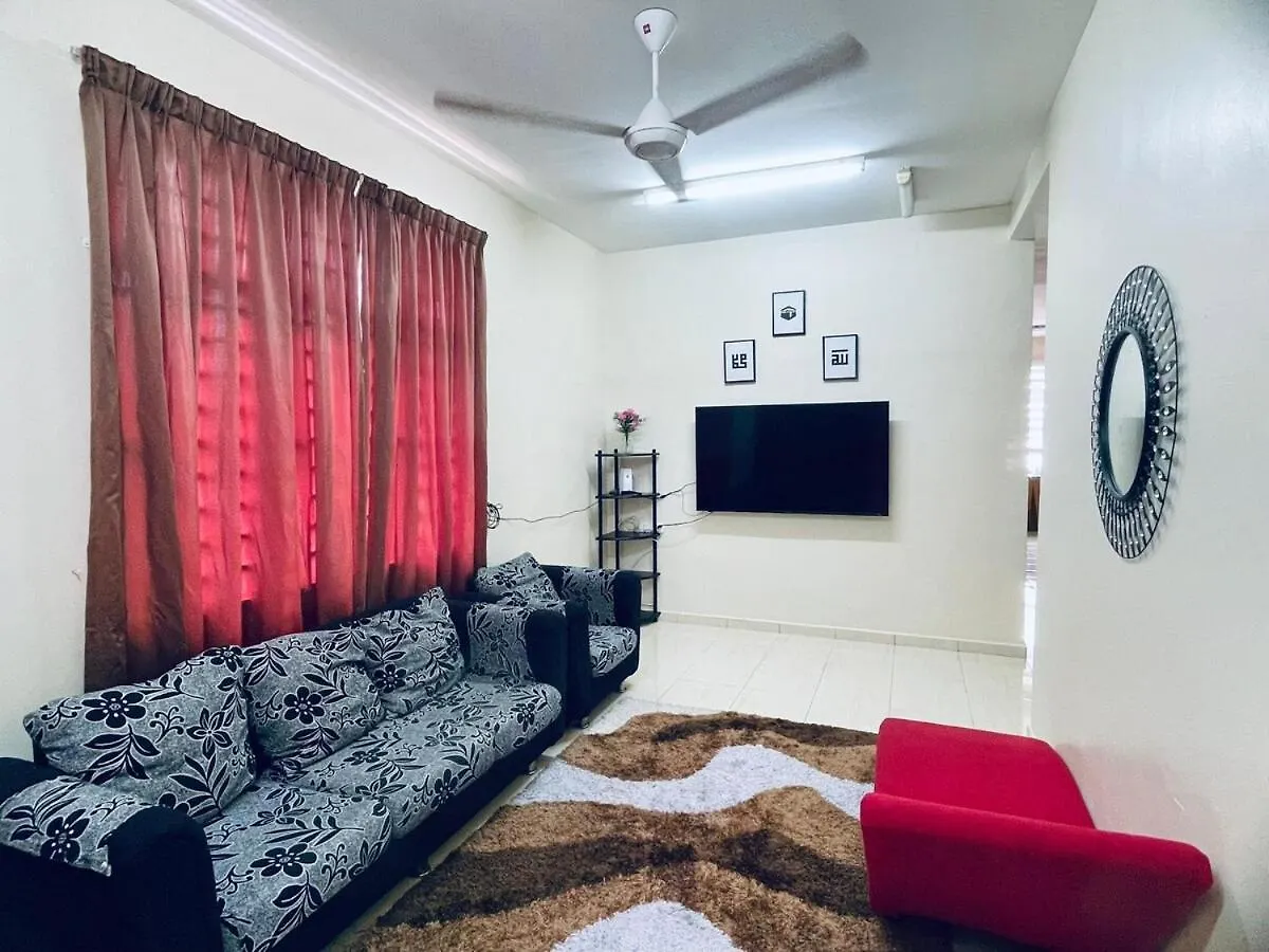 בית נופש Malacca Rosali Homestay