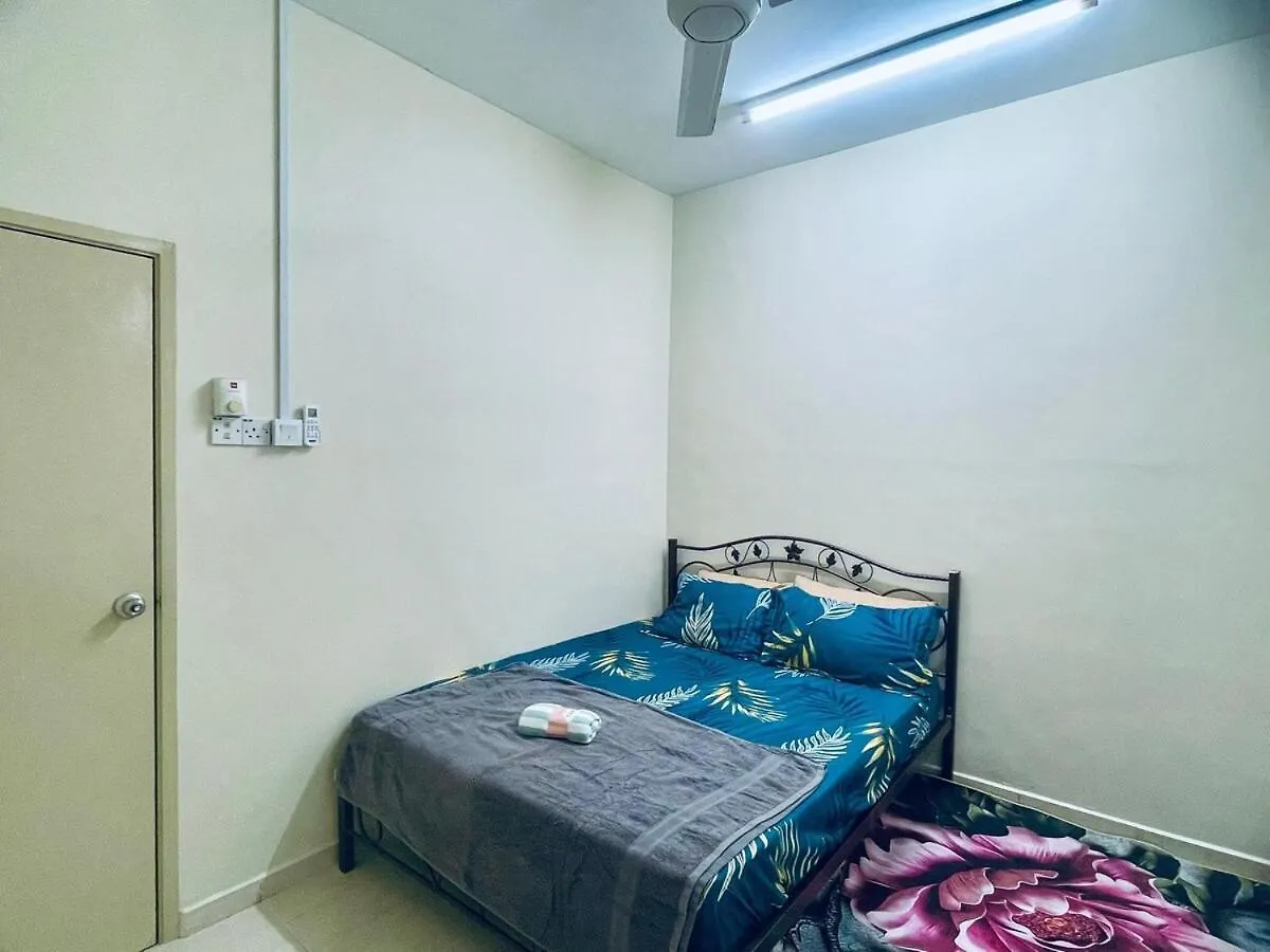 Malacca Rosali Homestay בית נופש
